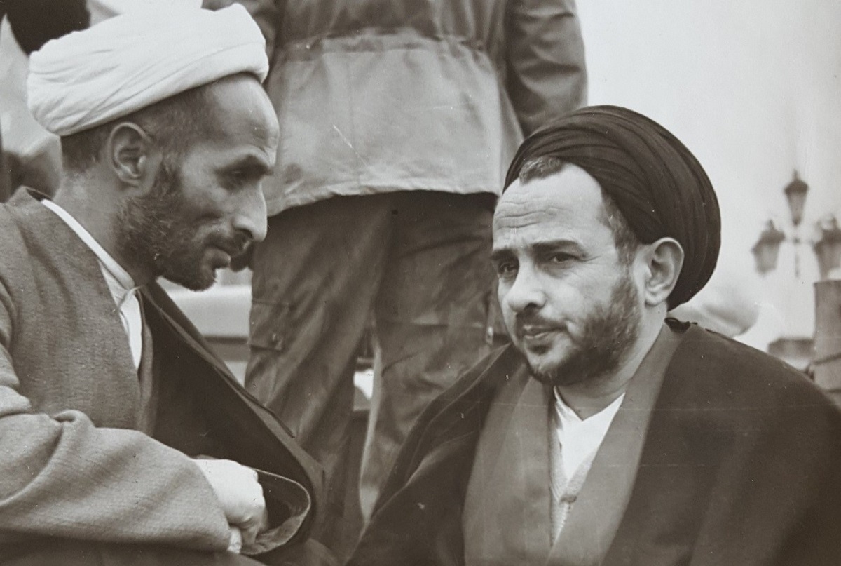 خادم ملت خادم ملت