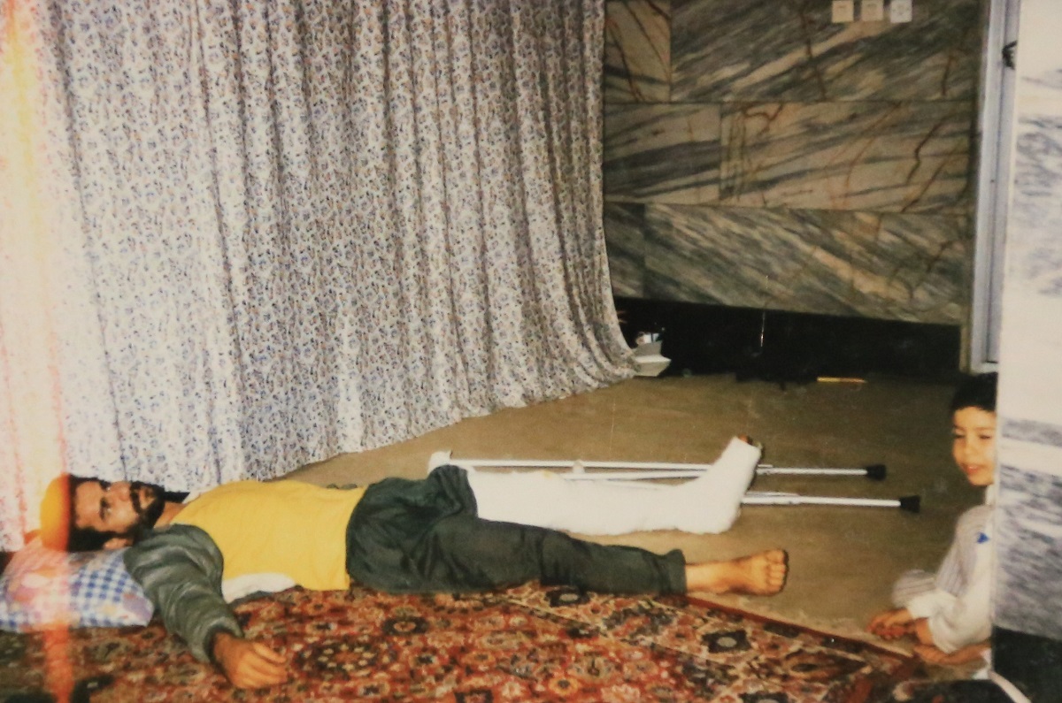 ۴۵ سال زندگی عیرضا نجفی، جانباز جنگ تحمیلی با درد و رنج عجین شده است ۴۵ سال زندگی عیرضا نجفی، جانباز جنگ تحمیلی با درد و رنج عجین شده است