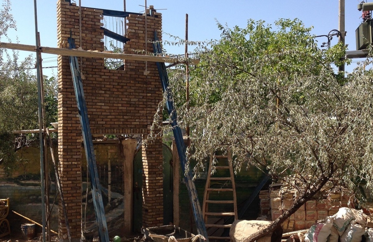 واچینی آثار تاریخی تخریب شده اطراف حرم در محلات دیگر