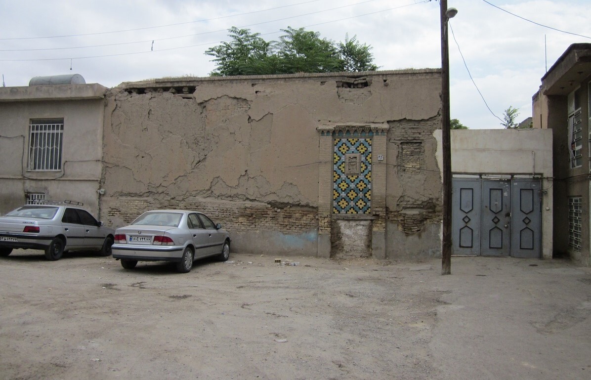 واچینی آثار تاریخی تخریب شده اطراف حرم در محلات دیگر