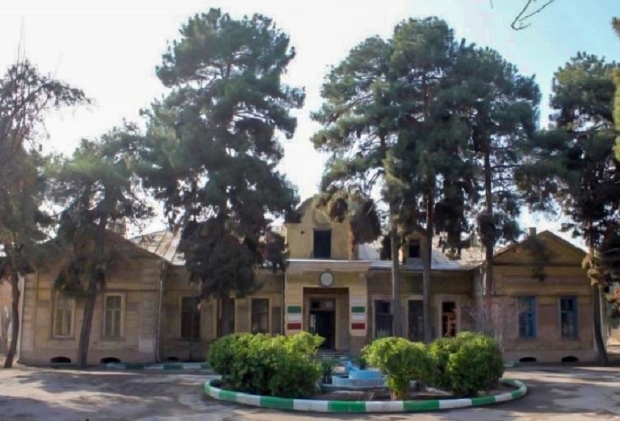 پای صحبتهای آخرین بازمانده هنر شیروانی کوبی در مشهد پای صحبتهای آخرین بازمانده هنر شیروانی کوبی در مشهد