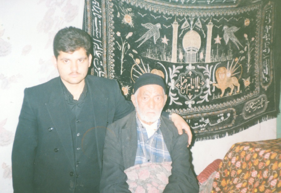 میراث آقا بزرگ قصه ۴ نسل مداحی خانواده طاهریان میراث آقا بزرگ قصه ۴ نسل مداحی خانواده طاهریان