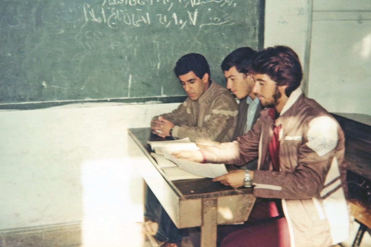 11سال انتظار؛ یک گور جمعی، یک پلاک و 3تکه استخوان 11سال انتظار؛ یک گور جمعی، یک پلاک و 3تکه استخوان
