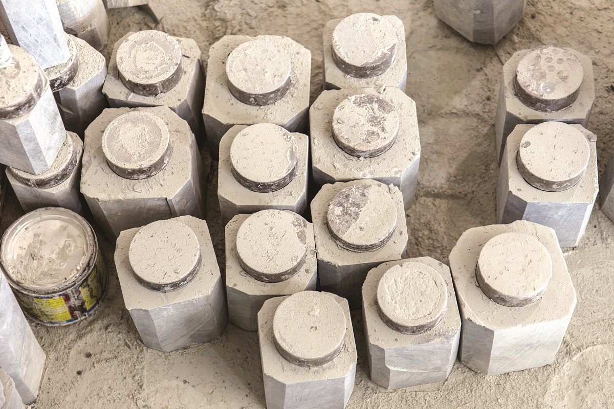 داستان مرد و سنگ داستان مرد و سنگ