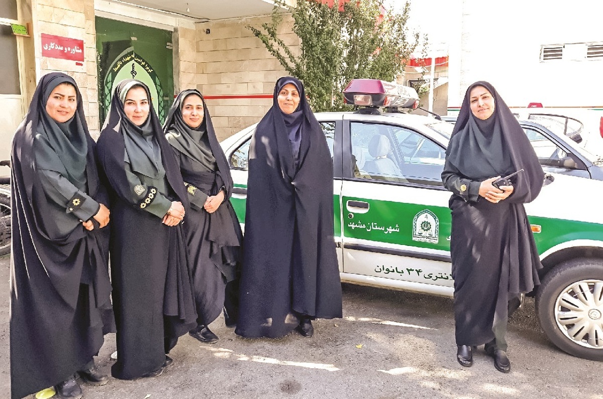 ساعتی در کلانتری زنانه مشهد که در ایران تک است