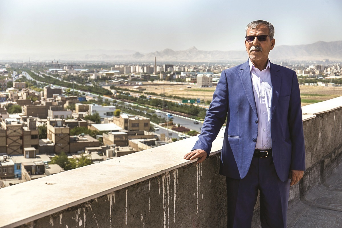 حکایت بازنَنِشستگی جانباز محله شهید آوینی