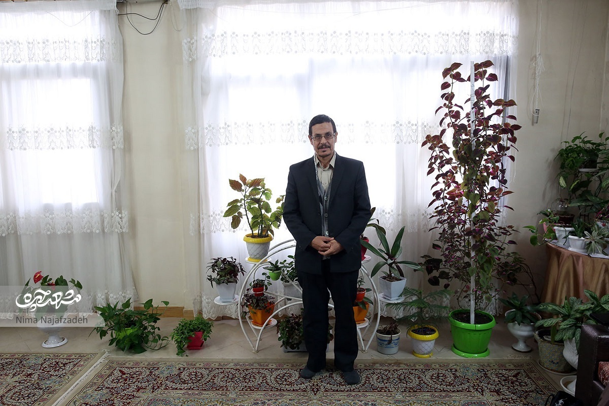 در جنگ تحمیلی پایش را از دست داد و در نبرد با داعش، دستش را در جنگ تحمیلی پایش را از دست داد و در نبرد با داعش، دستش را