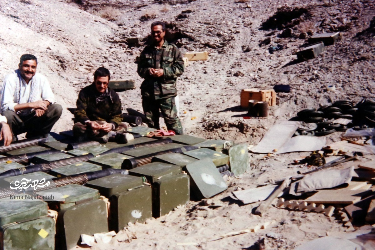 در جنگ تحمیلی پایش را از دست داد و در نبرد با داعش، دستش را در جنگ تحمیلی پایش را از دست داد و در نبرد با داعش، دستش را