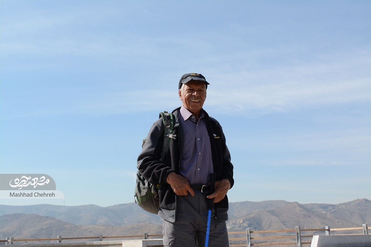 کوه‌نورد دیالیزی بر فراز دماوند