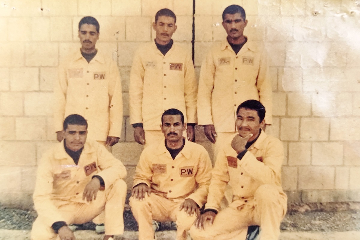 تحمل رنج اسارت کنار شیرینی تحصیل تحمل رنج اسارت کنار شیرینی تحصیل