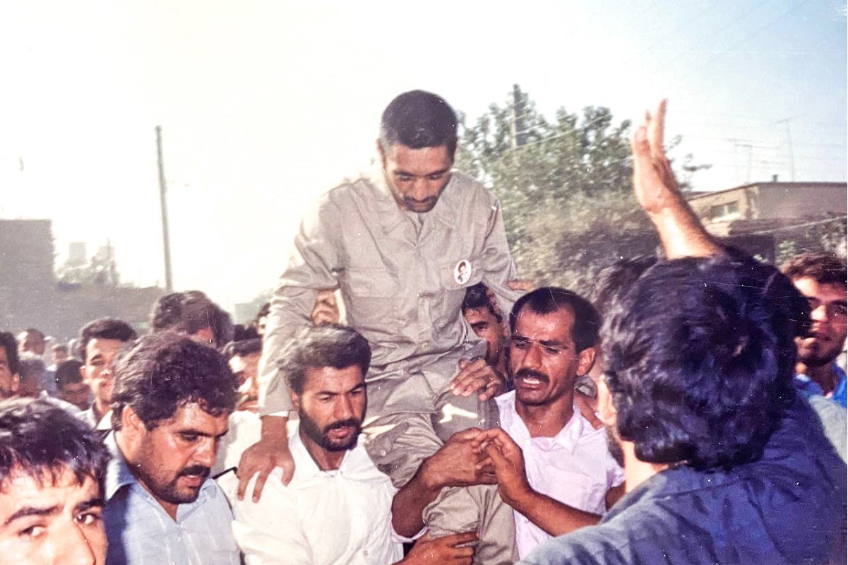 اسیر ۱۵ ساله اسیر ۱۵ ساله