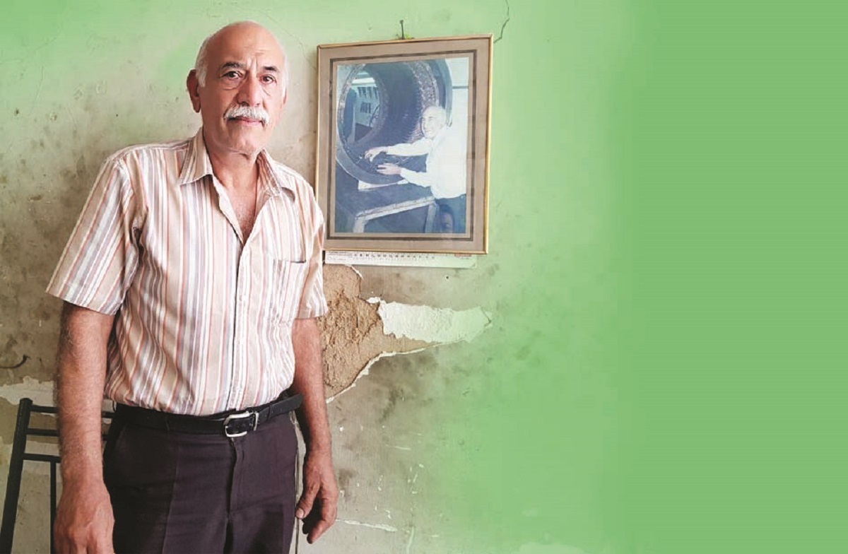 تمام سرمایه کار من یک پیچگوشتی و انبردست بود!