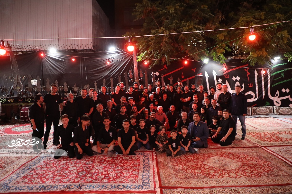 ۸۲ سال میزبانی هیئت خانوادگی ممدوحیها از عزاداران حسینی ۸۲ سال میزبانی هیئت خانوادگی ممدوحیها از عزاداران حسینی