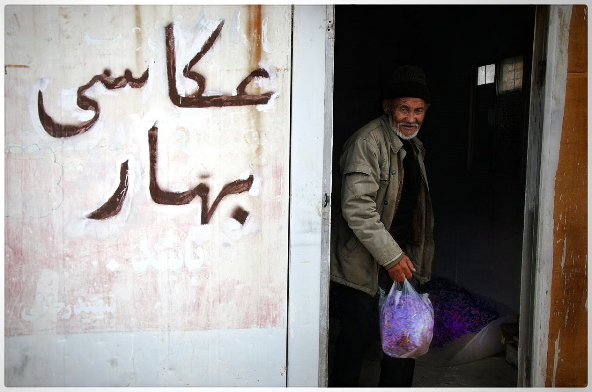 قاب دوربین جواد خلیلی سمت زندگی مهاجران افغانستانی بسته میشود قاب دوربین جواد خلیلی سمت زندگی مهاجران افغانستانی بسته میشود