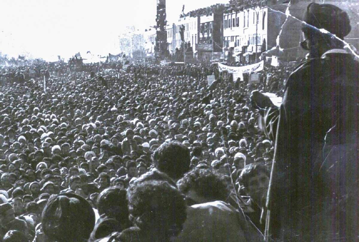 «کامیاب» خطیبی مبارز «کامیاب» خطیبی مبارز