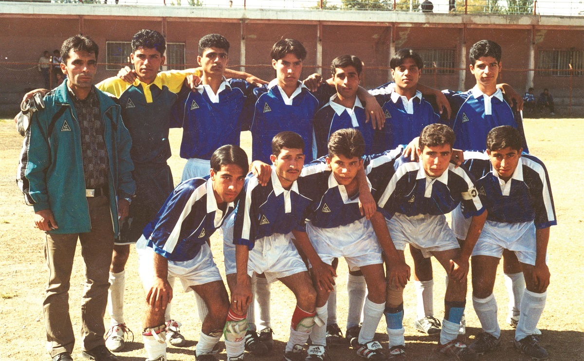 پرواز «هما» از  زمینهای خاکی پرواز «هما» از  زمینهای خاکی