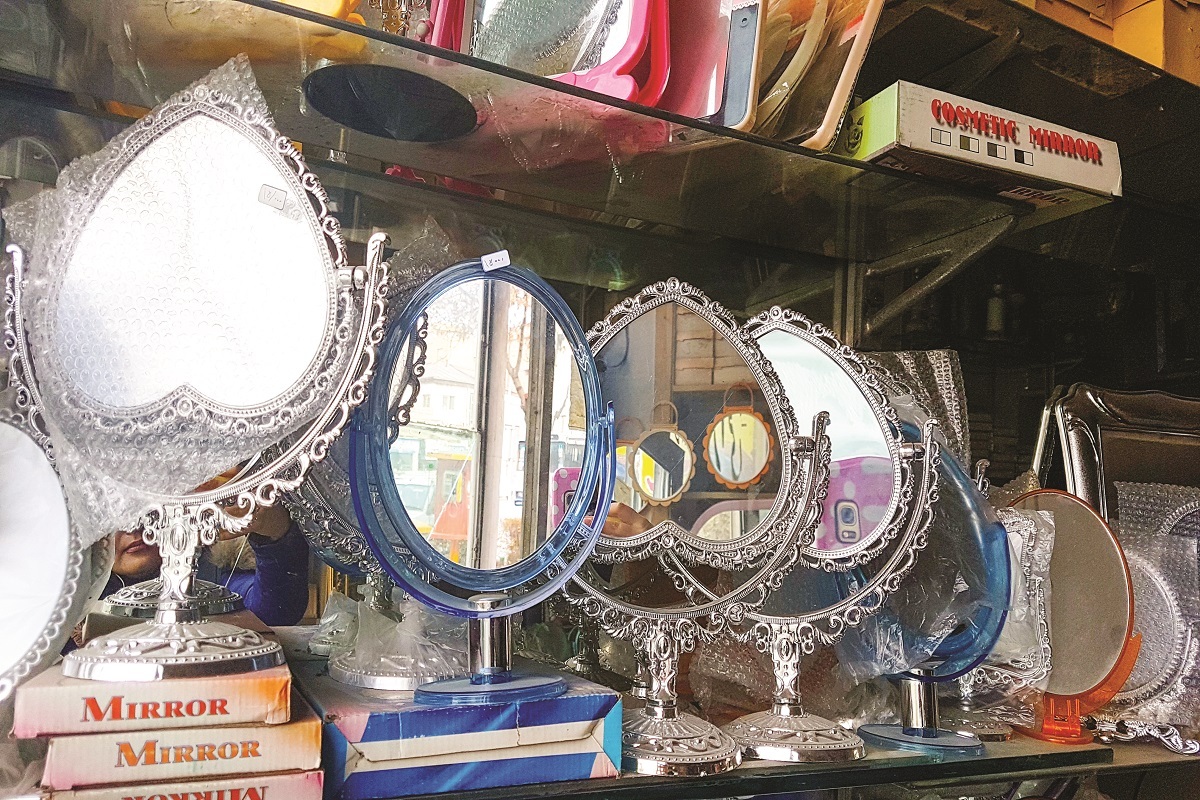 نخستین آینه ساز مشهد نخستین آینه ساز مشهد