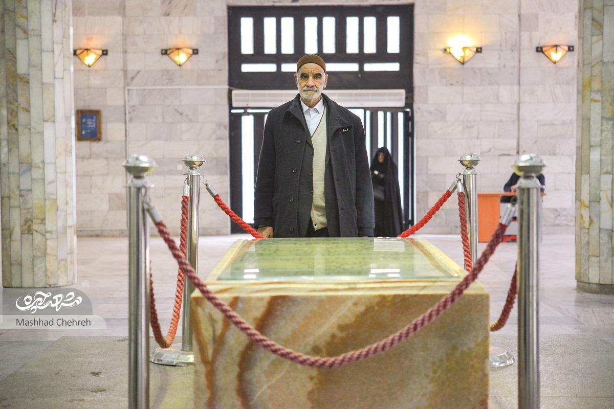 سنگ‌تراش آرامگاه فردوسی از ساخت این بنا می‌گوید