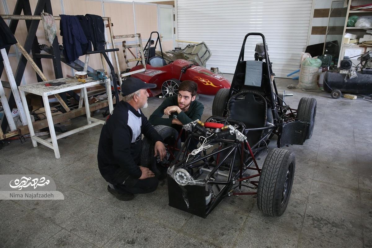 مهندس وحید ریاضی تهرانی، جوان ۲۲ ساله‌ا‌ی که خودرو طراحی می‌کند