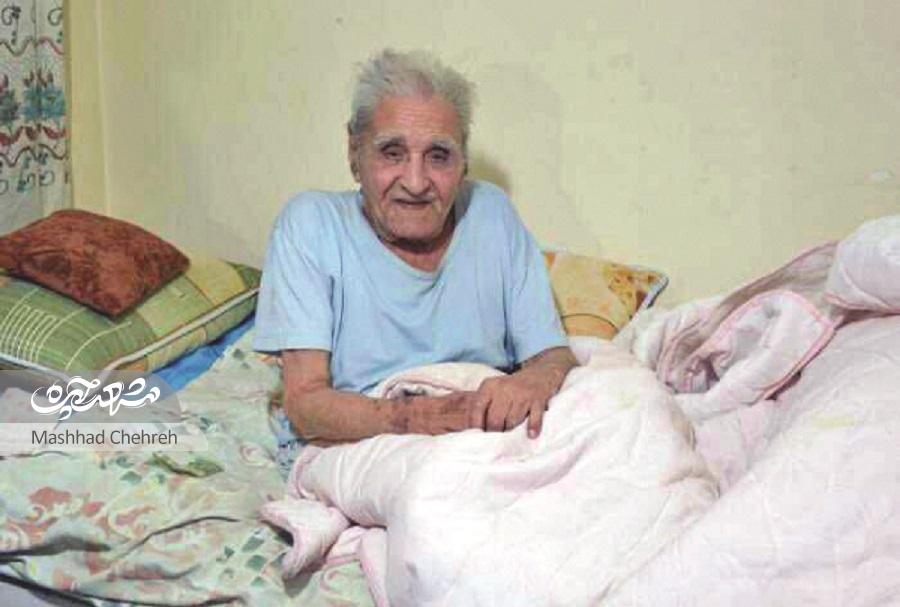 استاد محمد شاهرودی از دهه ۲۰ در تئاتر مشهد درخشیده است