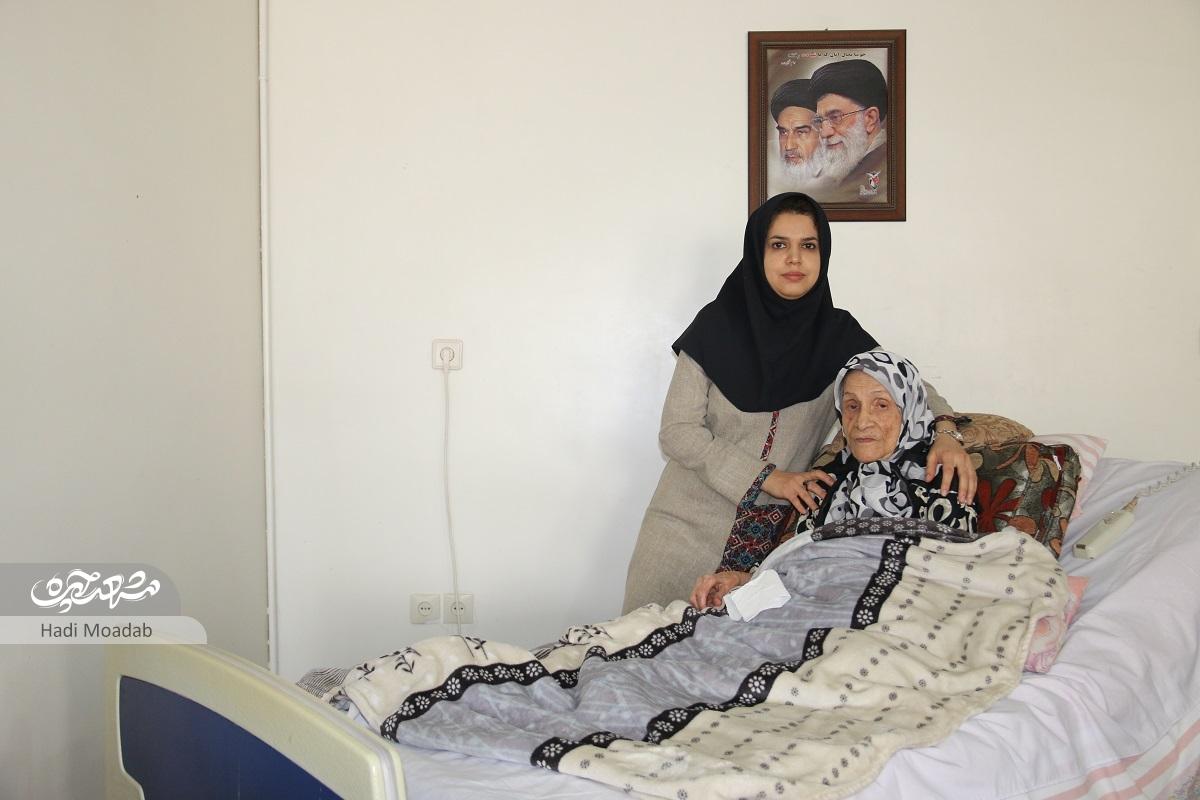 کمکبهیار محله لشکر از خاطرات کمک به سالخوردگان میگوید کمکبهیار محله لشکر از خاطرات کمک به سالخوردگان میگوید
