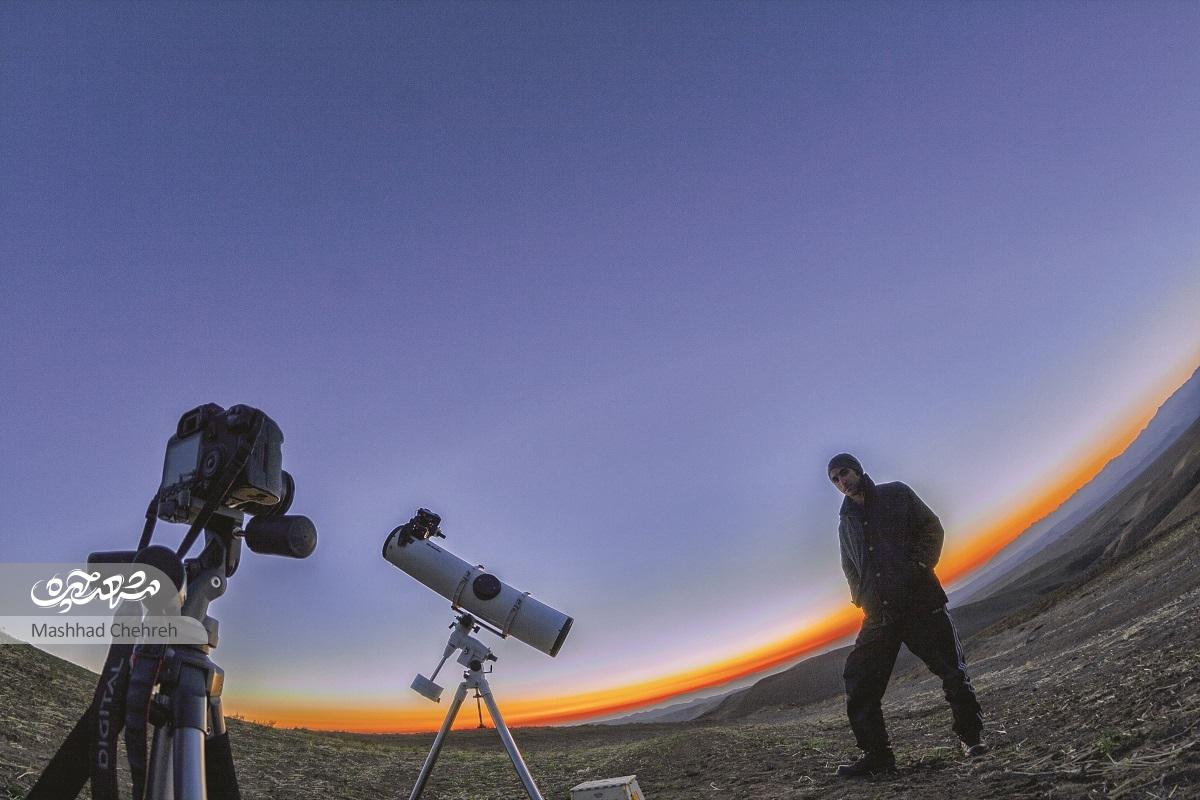 همه در سفر پول خرج میکنند، «امین جوشش» از سفرهایش پول درمیآورد همه در سفر پول خرج میکنند، «امین جوشش» از سفرهایش پول درمیآورد