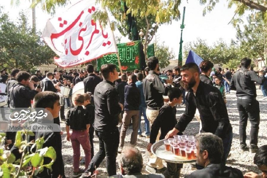 سنت پیاده‌روی تا حرم را از هشت‌سالگی تا هجده‌سالگی
