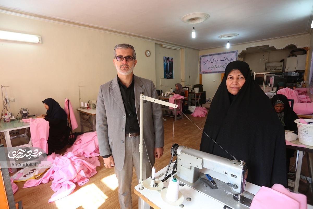 موسسه خیریه خاتمالانبیا (ص) توس، با راهاندازی کارگاه خیاطی، برای ۲۶ خانم کارآفرینی کرده است موسسه خیریه خاتمالانبیا (ص) توس، با راهاندازی کارگاه خیاطی، برای ۲۶ خانم کارآفرینی کرده است