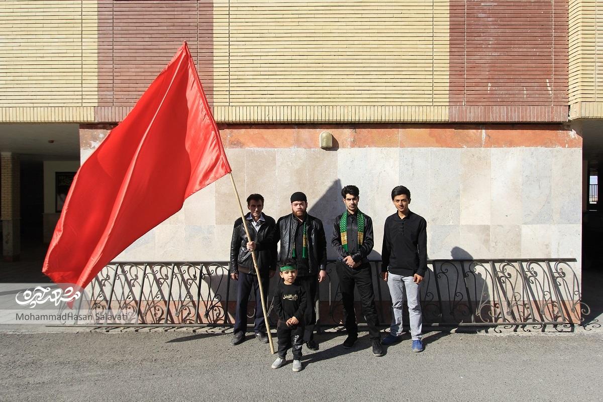لات بازی و عربده‌کشی ممنوع! من امام حسینی هستم