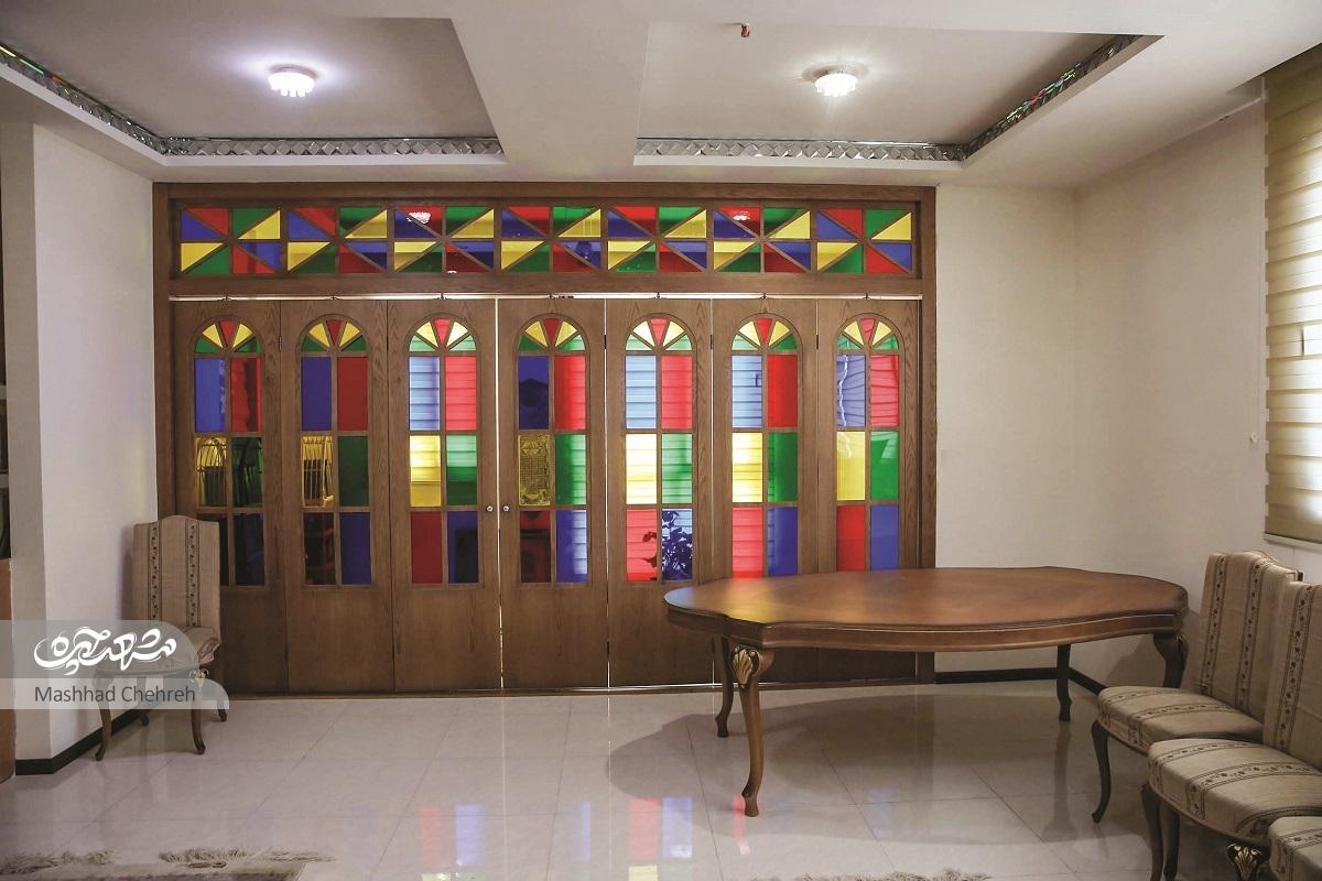 چیدمان خانه آقا محمدهادی به سبک معماری و اسلامی است چیدمان خانه آقا محمدهادی به سبک معماری و اسلامی است