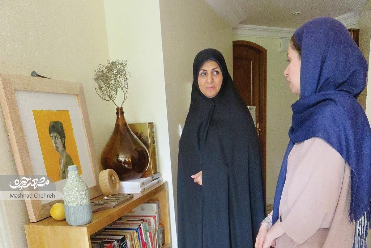 روایتی از زندگی زوج هنرمندی که آثار هنری «پاپیه ما‌شه» آن‌ها با کاغذ‌های بازیافتی است.