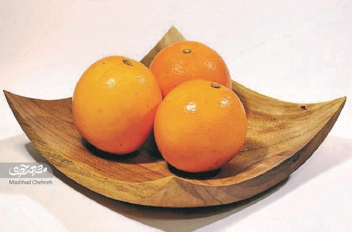 مهدی حسنی خالق فیروزه‌کوبی روی چوب و هنر خراطی است