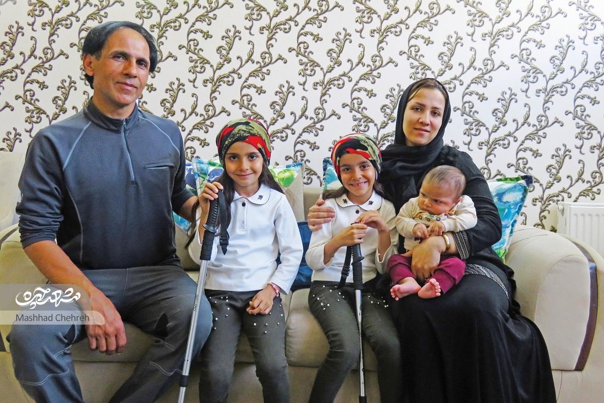 دوقلوهای کوهنورد همچنان مرتفعترین قلههای ایران را فتح میکنند دوقلوهای کوهنورد همچنان مرتفعترین قلههای ایران را فتح میکنند