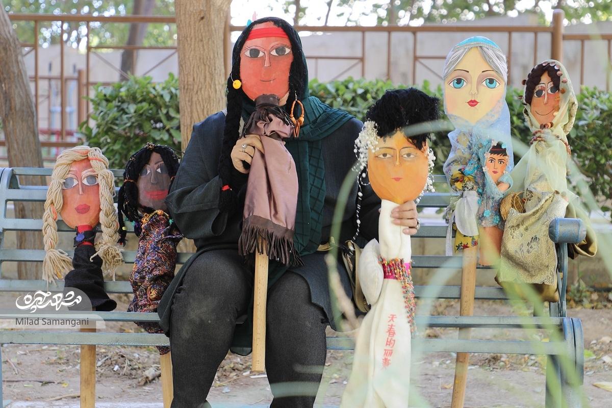 عروسکهایی بیخانمان عروسکهایی بیخانمان