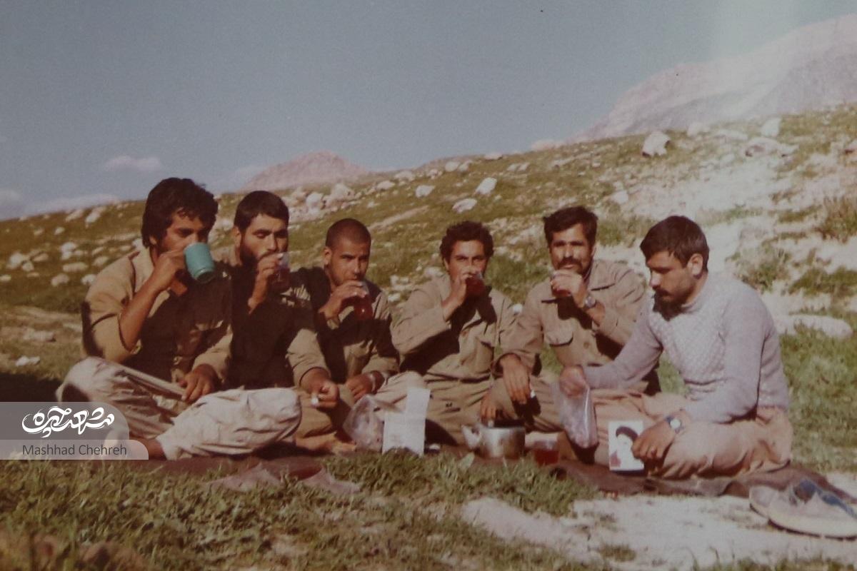 همرزم شهید صیادشیرازی ۶ سال با او در جبهههای جنگ حضور داشته است همرزم شهید صیادشیرازی ۶ سال با او در جبهههای جنگ حضور داشته است