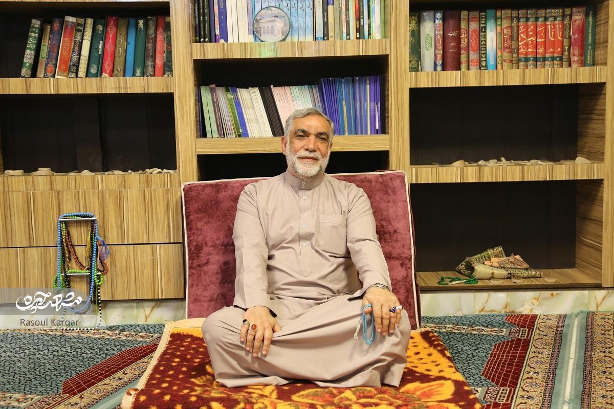 ۴۲ سال پذیرایی حاجصالح از زائر در حسینیه کربلاییها ۴۲ سال پذیرایی حاجصالح از زائر در حسینیه کربلاییها