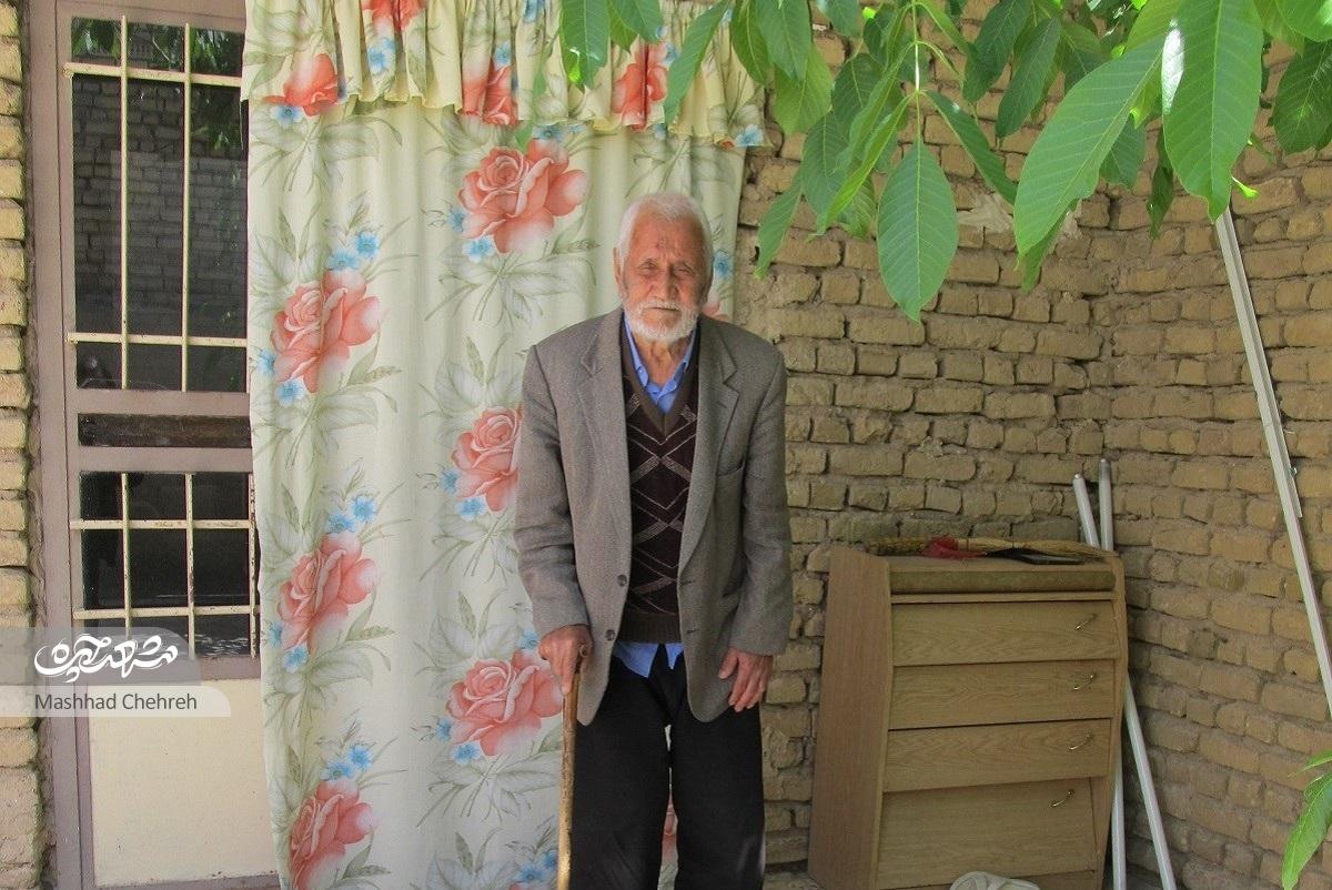 حاج محمد کامل توسی، از اهالی قدیمی توس و آشنا با روایات شاهنامه حاج محمد کامل توسی، از اهالی قدیمی توس و آشنا با روایات شاهنامه