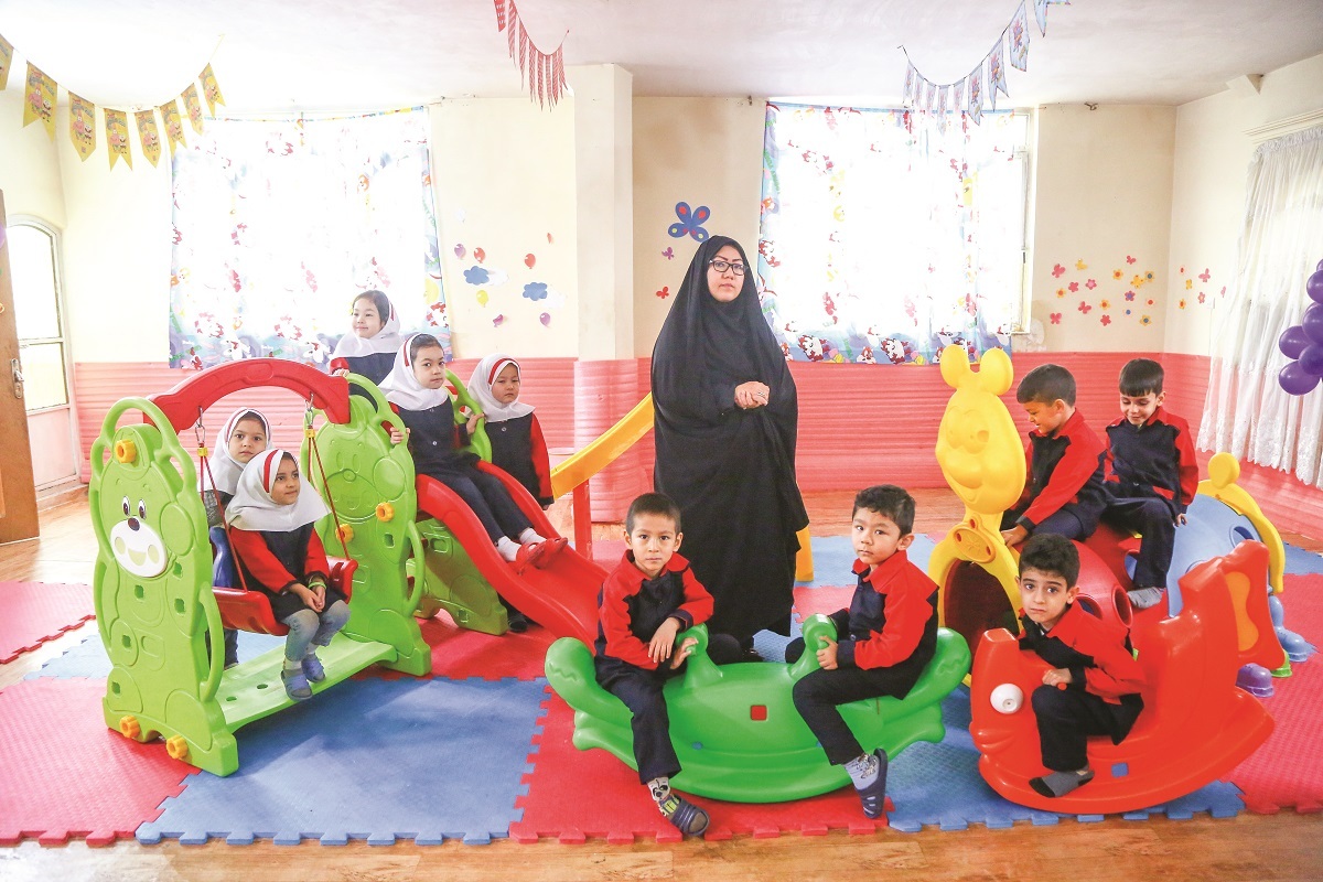 عِلم‌بازی