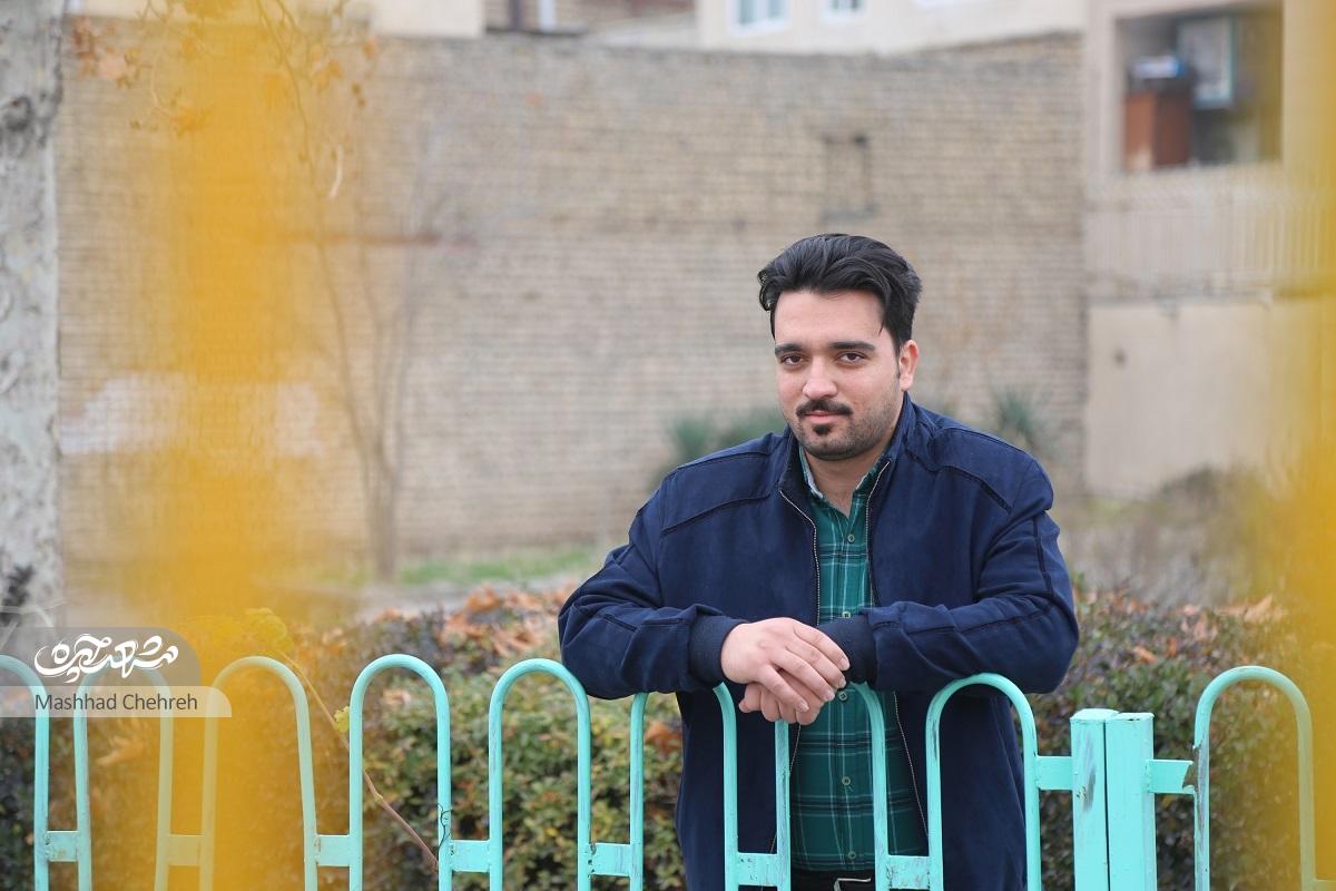 کارآفرین جوان محله استادیوسفی با تولید تجهیزات اتاق عمل برای ۱۴ نفر اشتغال‌زایی کرده است
