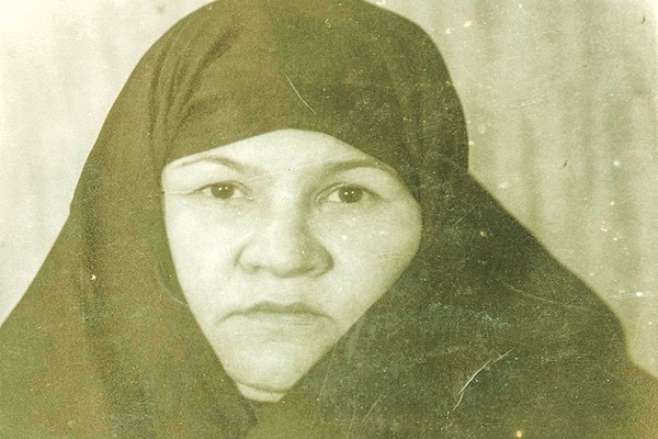شهادت مادر در انتظار شهادت فرزند شهادت مادر در انتظار شهادت فرزند