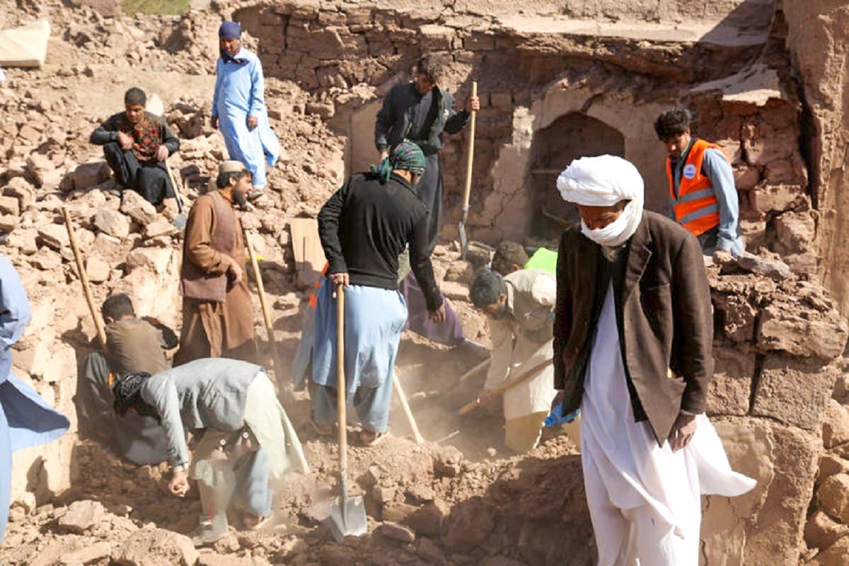 پویش اهالی گلشهر برای کمک به زلزله‌زدگان هرات
