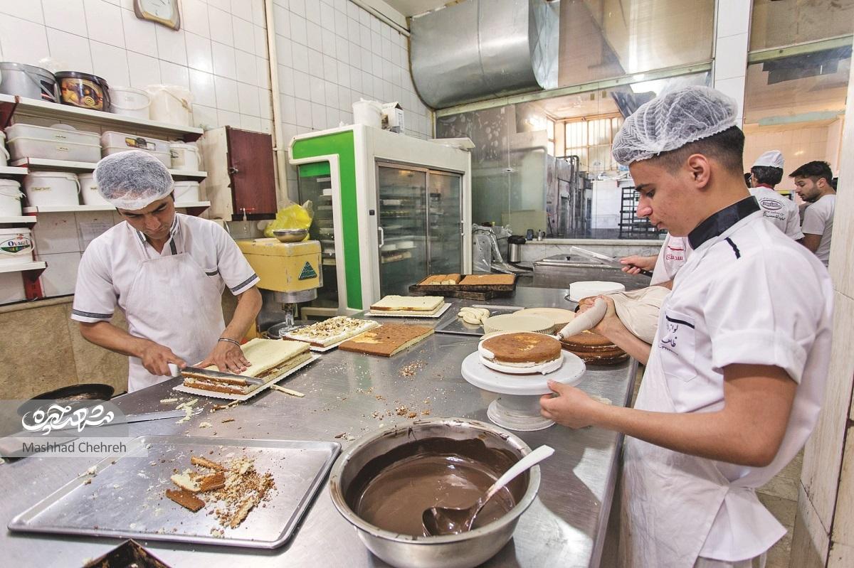 سه برادر شیرینی فروش