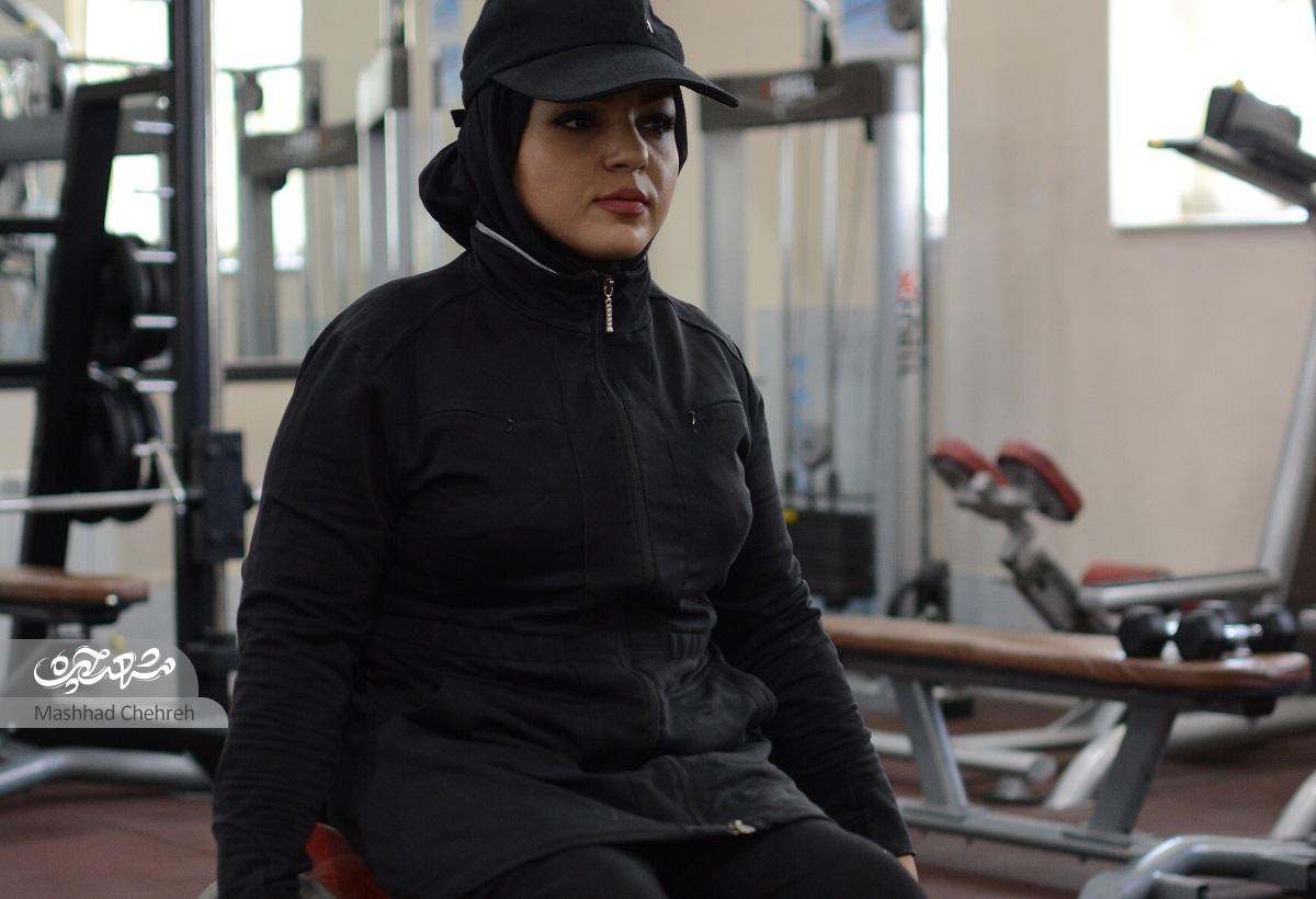 «ماهانا جامی» رکورددار گینس در بالار فتن با دست از پله‌های برج میلاد است