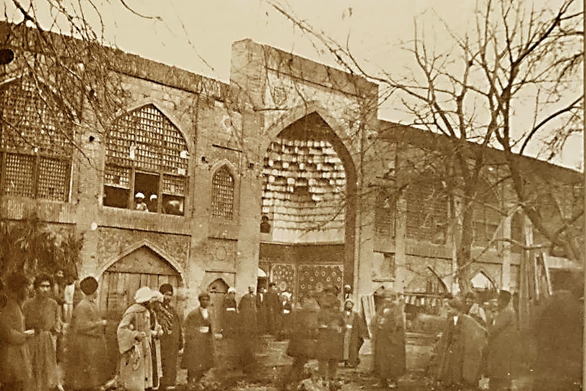 مشهد از نگاه نخستین دوربین‌های عکاسی