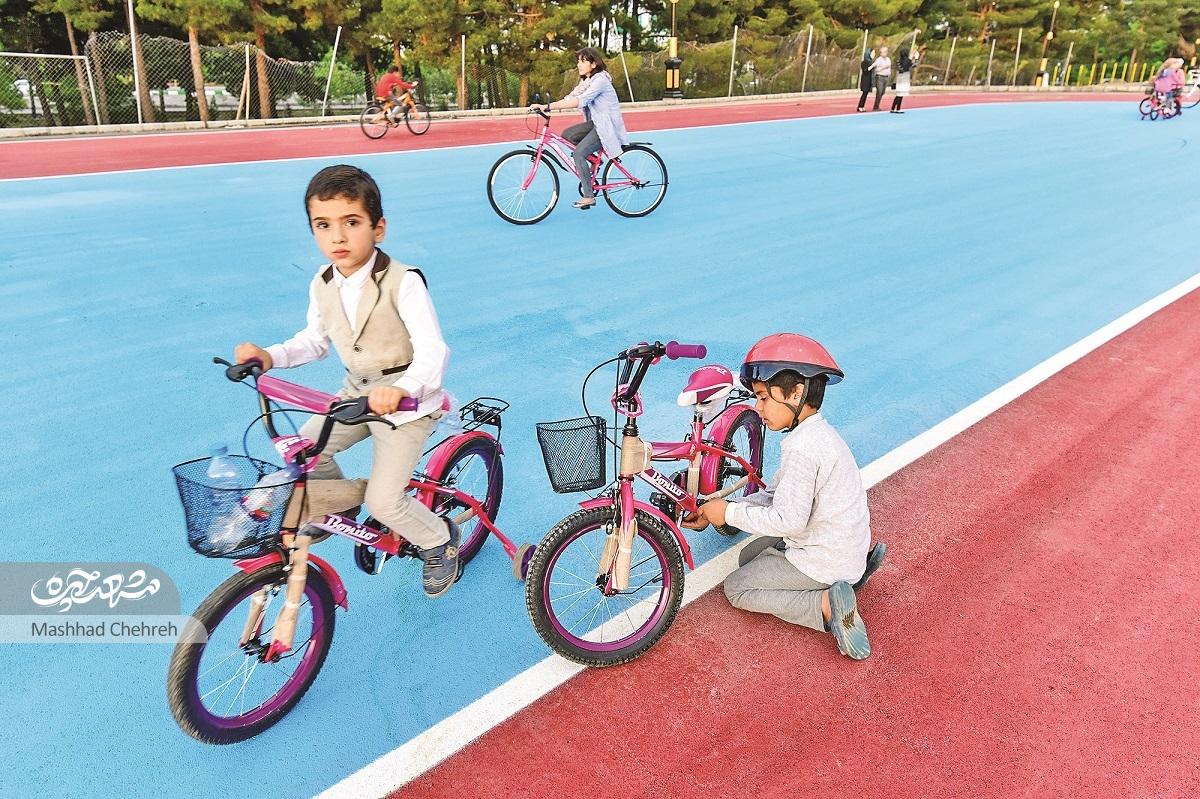 رانندگی در ترافیک برای بچه ها رانندگی در ترافیک برای بچه ها