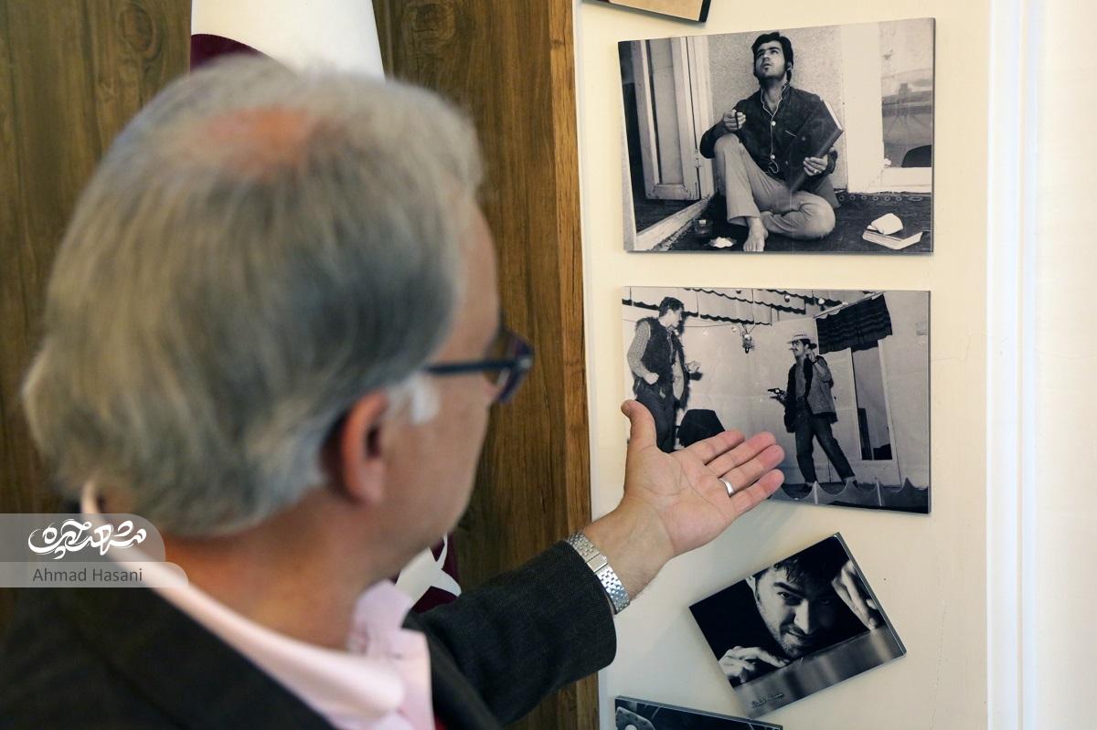 دکتر فتحا... شیبانی، هم جراح و دندانپزشک است و هم فیلمسازی موفق دکتر فتحا... شیبانی، هم جراح و دندانپزشک است و هم فیلمسازی موفق