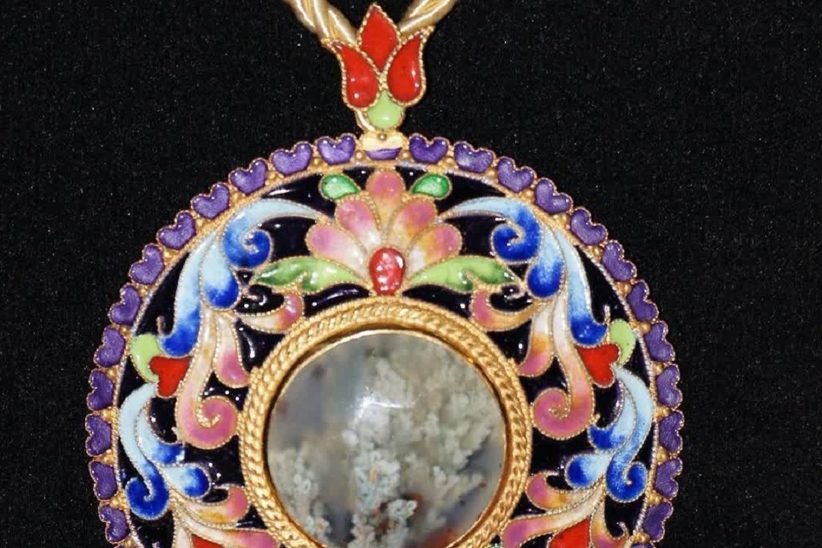 «مینا»‌ی تنها