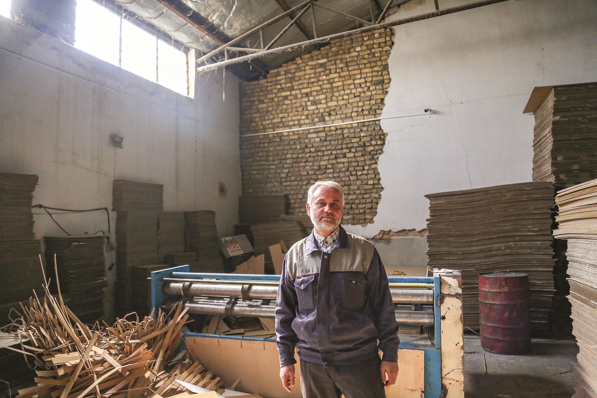 از مدیر هم مدیرتر