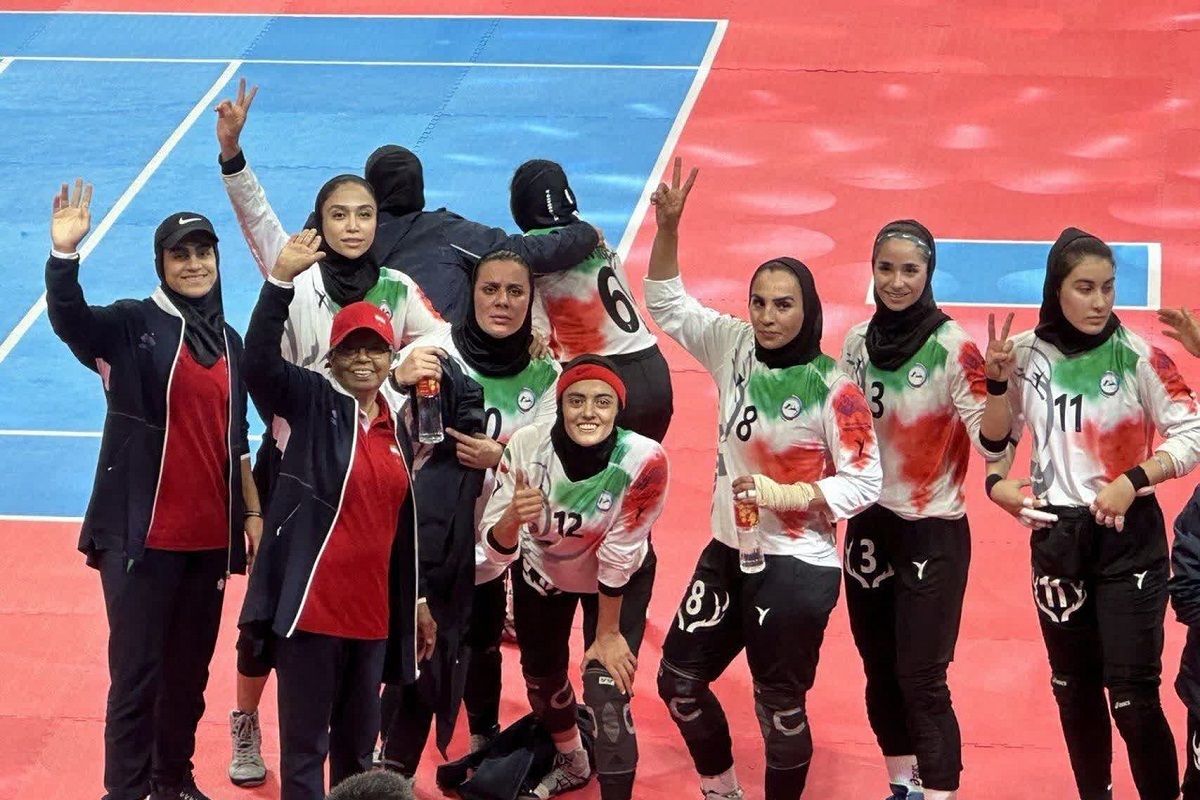 نیت کردم در شهرامام رضا(ع) بمانم نیت کردم در شهرامام رضا(ع) بمانم