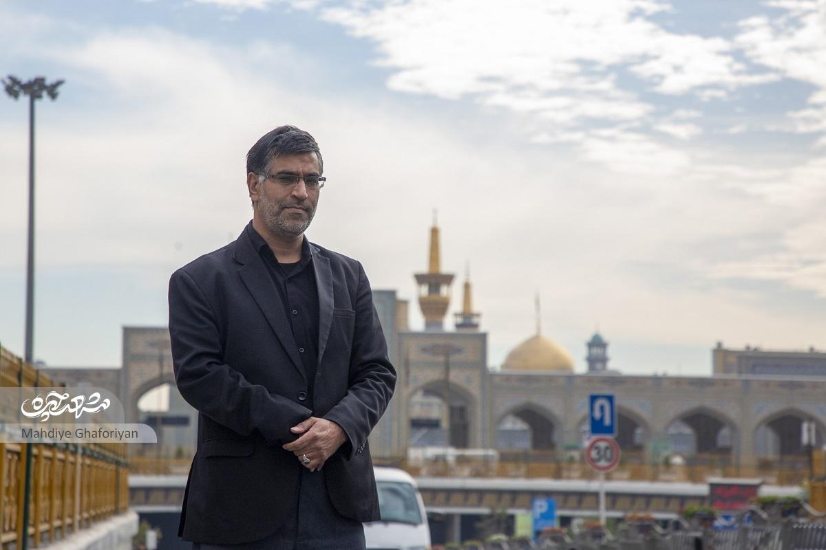 خدمت بیدریغ در اتاق سه متری خدمت بیدریغ در اتاق سه متری